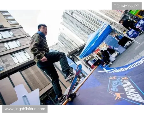 南京街舞队在极限运动嘉年华中以99分高居积分榜首位 南京街舞队在极限运动嘉年华中以99分高居积分榜首位