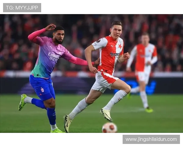 国际赛场再掀高潮各队劲旅鏖战呈现巅峰对决与极致风采精彩瞬间汇