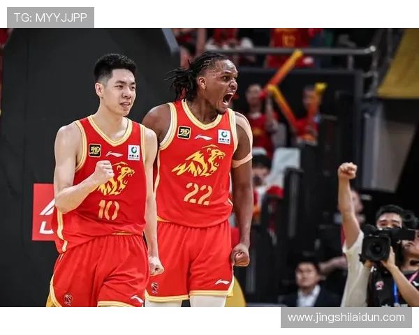 2021年CBA青岛队与广厦队精彩对决回顾与分析