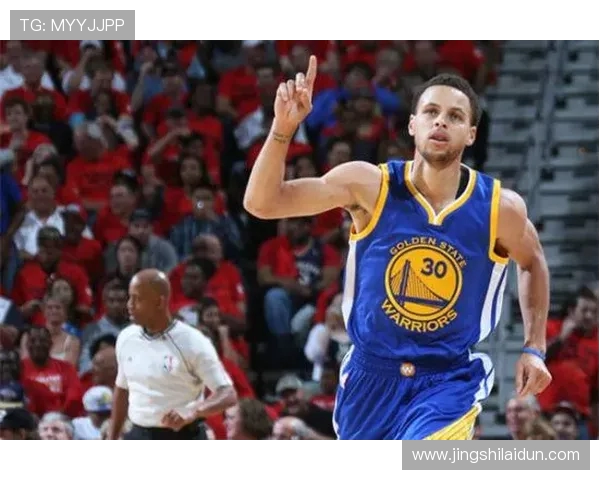 勇士与鹈鹕精彩对决录像回放尽在新浪体育平台观看